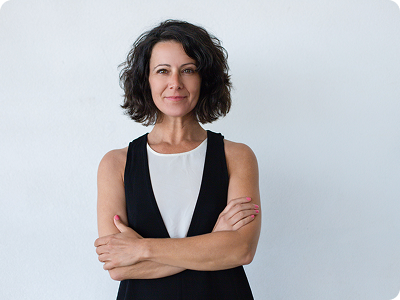 Esperta di trading di Immediate Altex